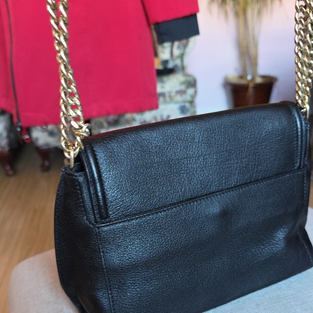 Emilio Pucci Black Crossbody Bag with Silver Chain - Picture 5 of 13